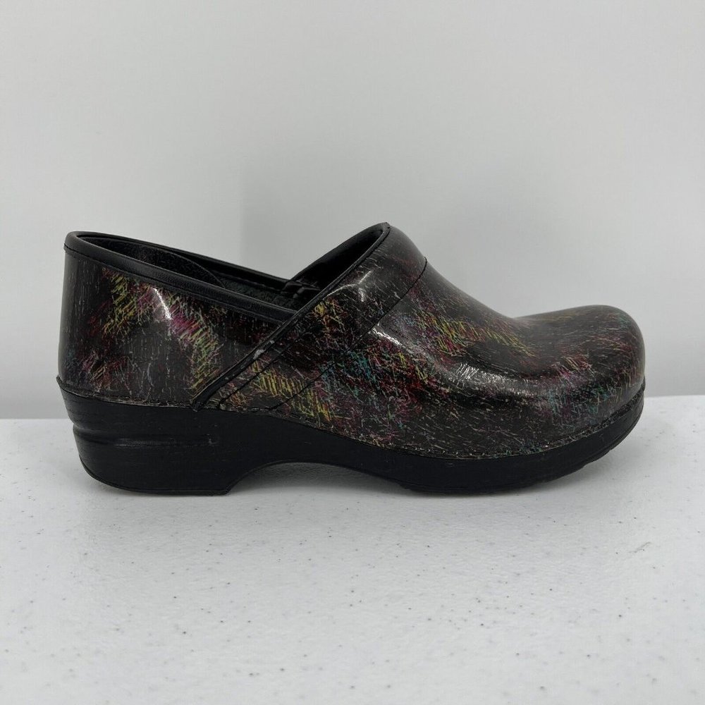 dansko Woman's Slip On Clogs Size 40 Green Pink Blue
